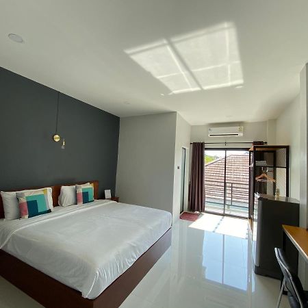 Dd Modern House Aparthotel Surat Thani Esterno foto