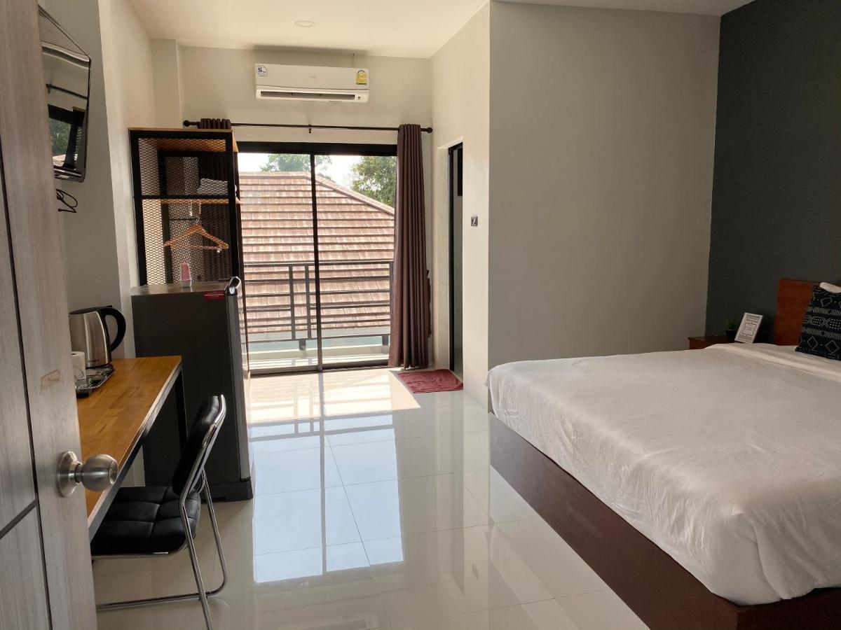 Dd Modern House Aparthotel Surat Thani Esterno foto