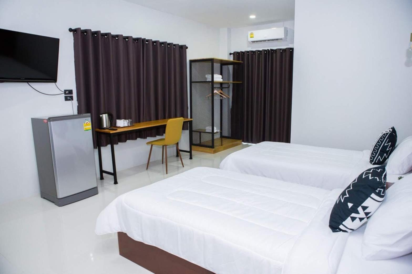 Dd Modern House Aparthotel Surat Thani Esterno foto