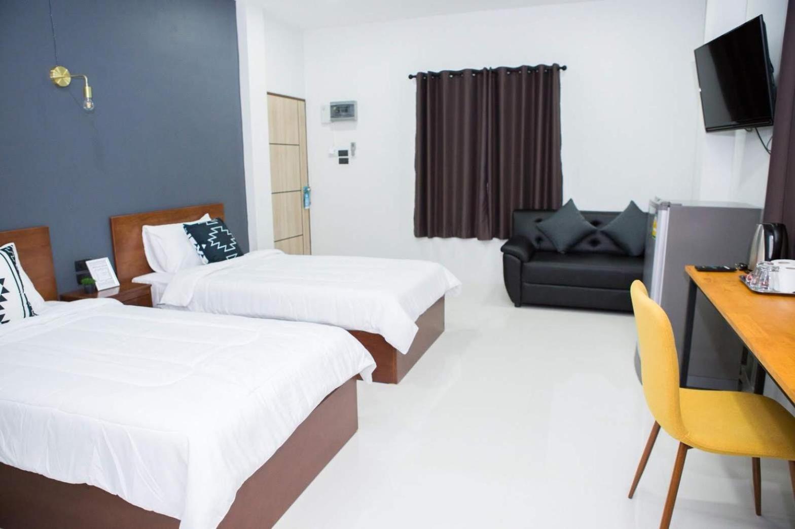 Dd Modern House Aparthotel Surat Thani Esterno foto